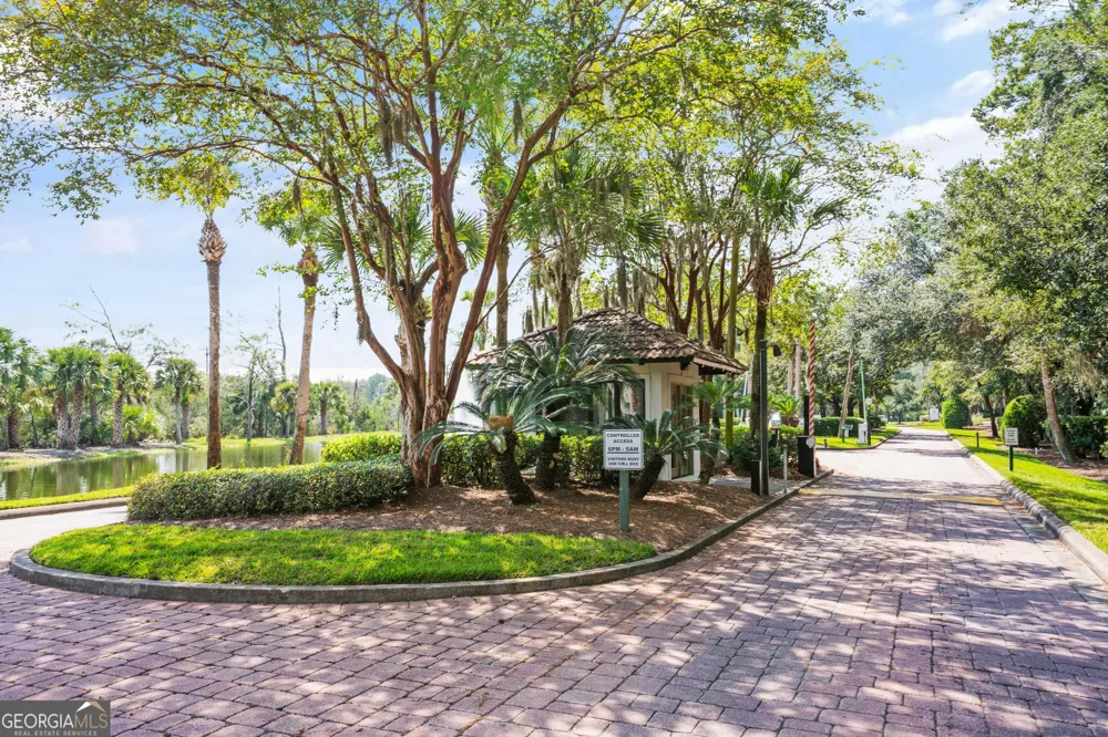 227 Harbor Pointe DR Brunswick, GA 31523