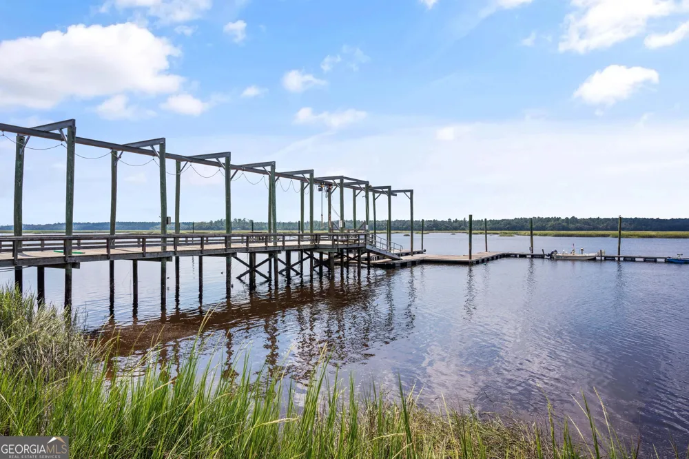 227 Harbor Pointe DR Brunswick, GA 31523