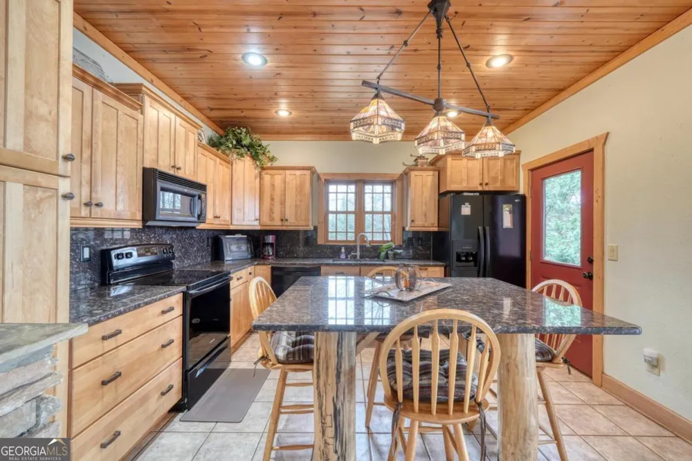 40 Teagan WAY Hiawassee, GA 30546