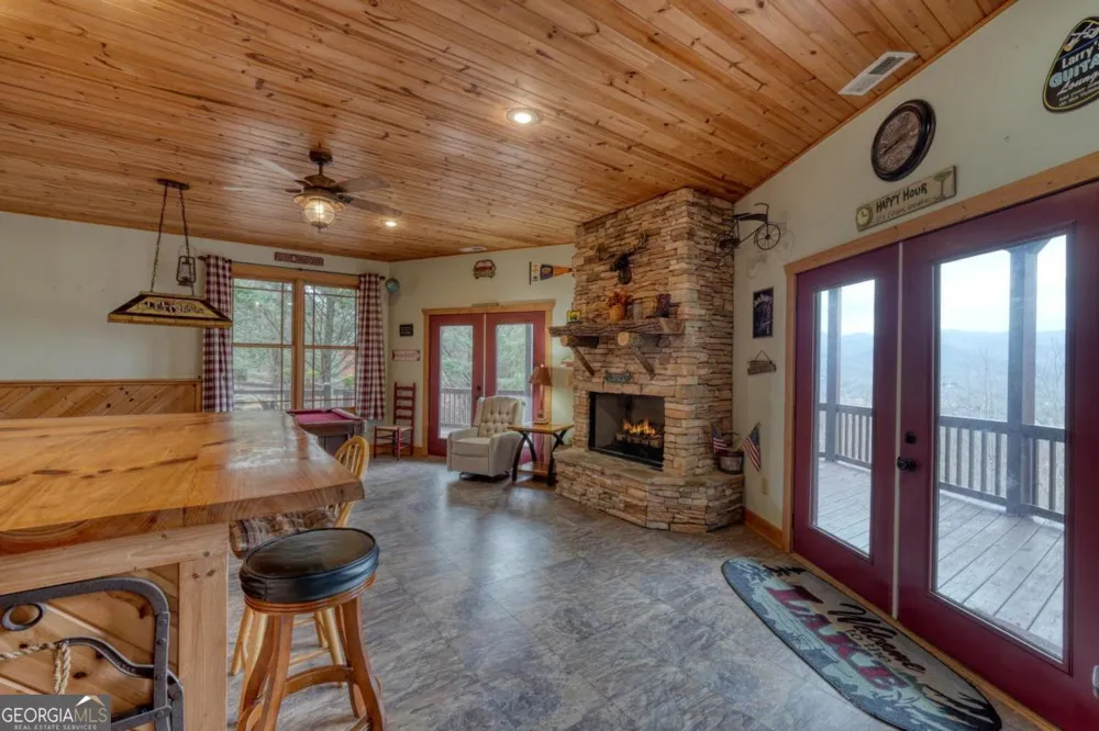 40 Teagan WAY Hiawassee, GA 30546