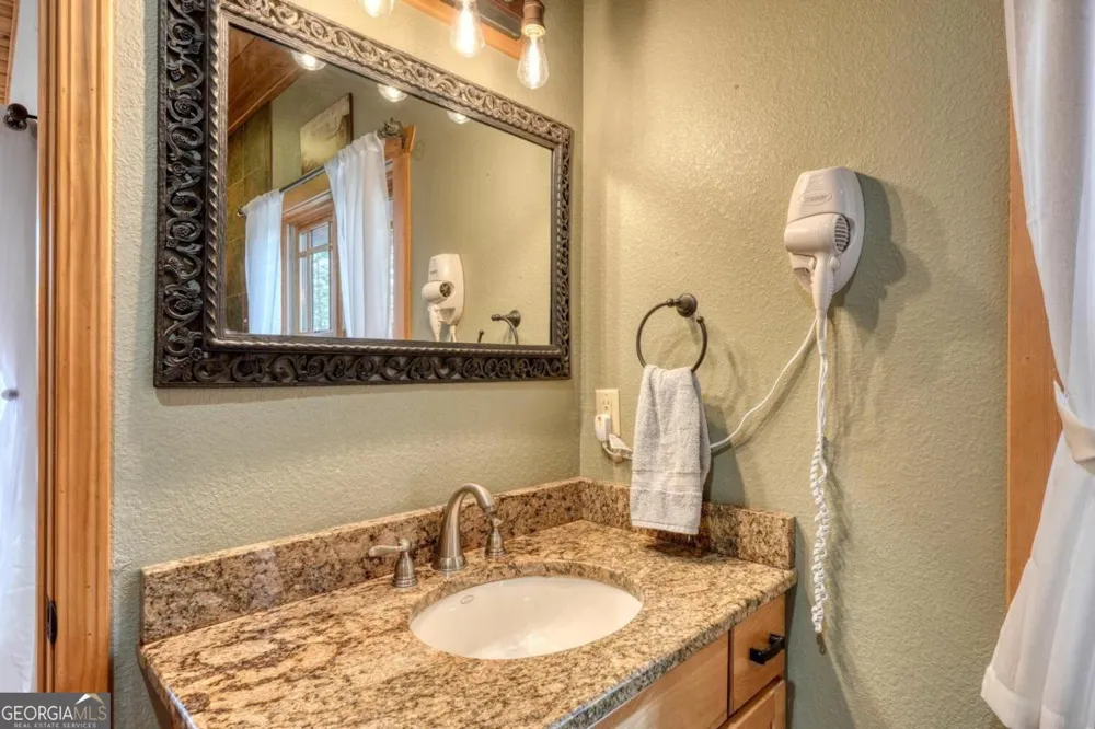 40 Teagan WAY Hiawassee, GA 30546