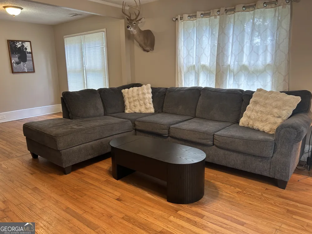 102 W Fairmount AVE Cedartown, GA 30125