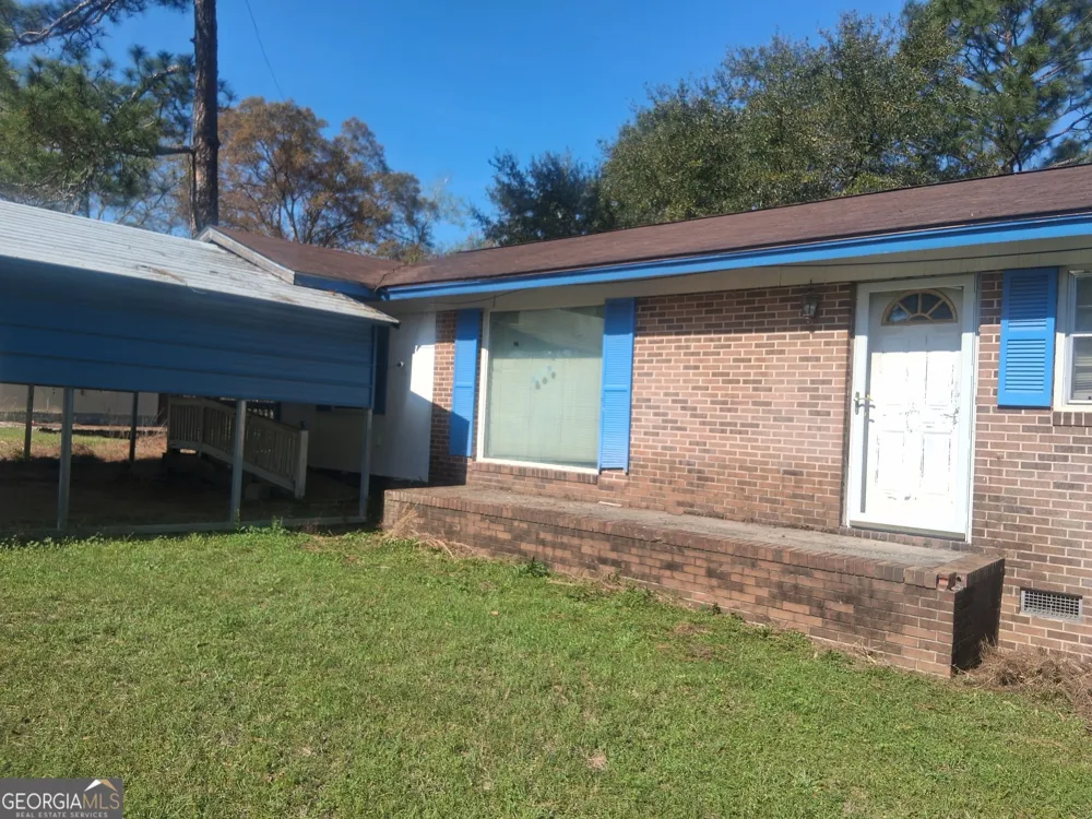 5533 Russell AVE Eastman, GA 31023