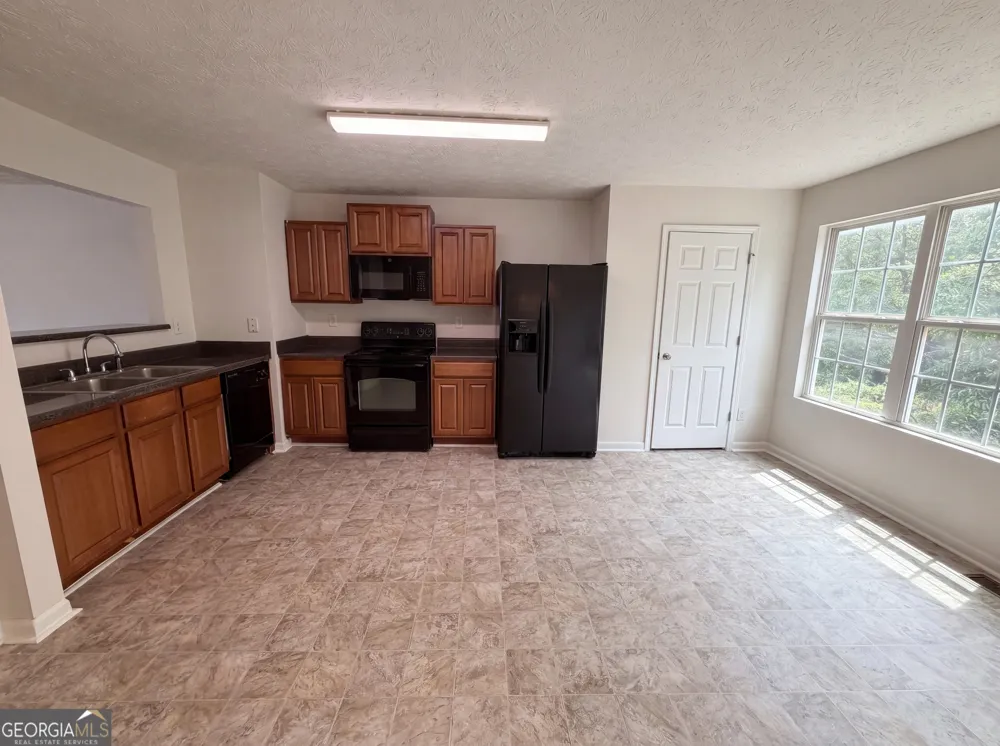 6369 Redan SQ Lithonia, GA 30058
