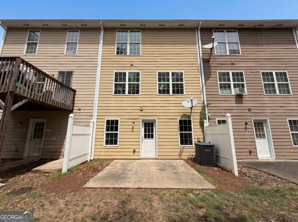 6369 Redan SQ Lithonia, GA 30058
