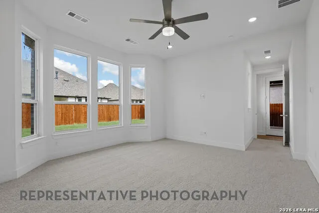 6999 Hallie Hunt Schertz, TX 78154