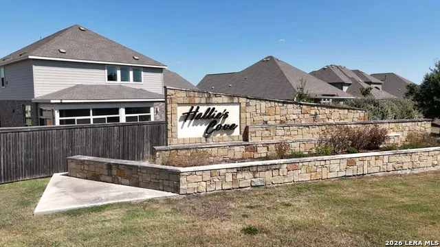 6999 Hallie Hunt Schertz, TX 78154