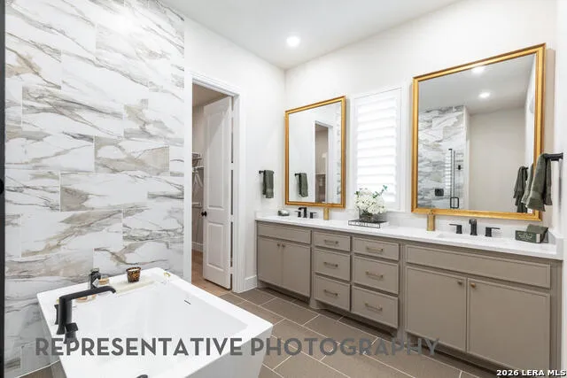 7005 Hallie Hunt Schertz, TX 78154