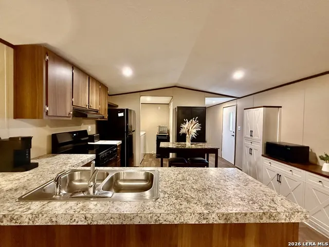 136 Bliss Cir Brackettville, TX 78832