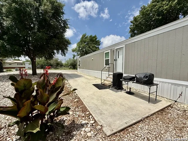136 Bliss Cir Brackettville, TX 78832