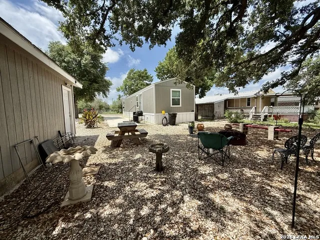 136 Bliss Cir Brackettville, TX 78832