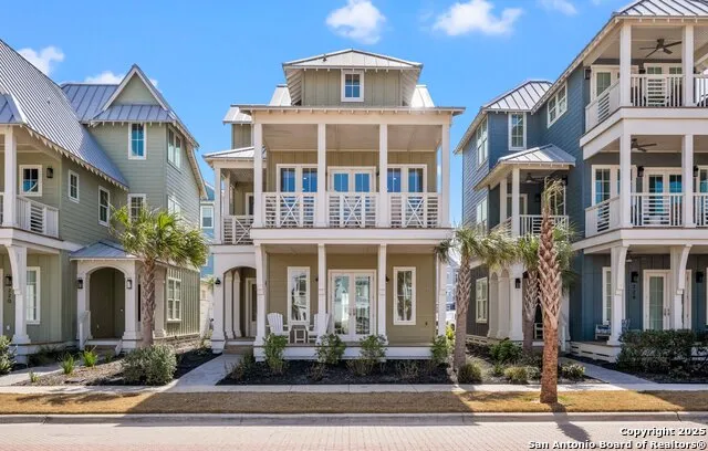 222 Sunrise Ave Port Aransas, TX 78373