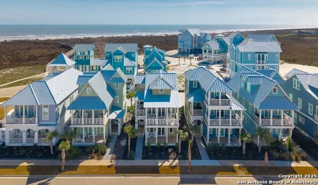 222 Sunrise Ave Port Aransas, TX 78373