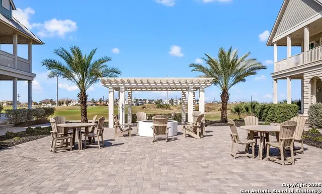 222 Sunrise Ave Port Aransas, TX 78373