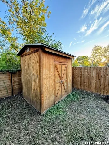 419 Collinsworth Avenue San Antonio, TX 78225