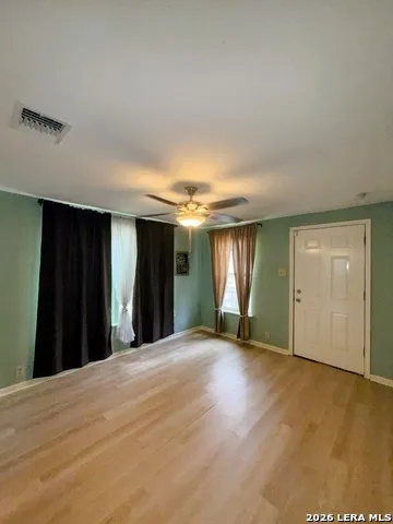 419 Collinsworth Avenue San Antonio, TX 78225