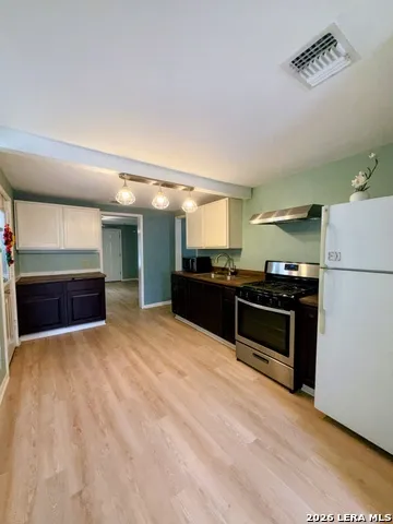 419 Collinsworth Avenue San Antonio, TX 78225