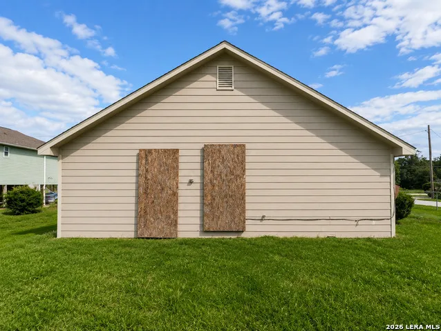 480 FLETCHER ST Beaumont, TX 77703