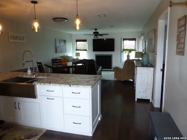 604 HIGHCREST DR #225 Granite Shoals, TX 78654