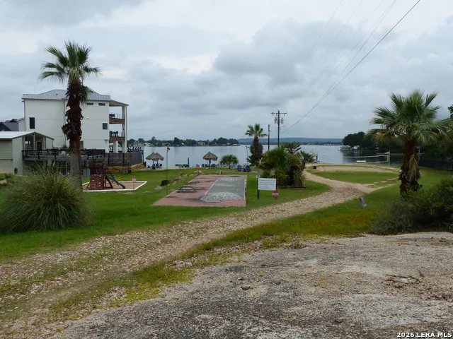 604 HIGHCREST DR #225 Granite Shoals, TX 78654