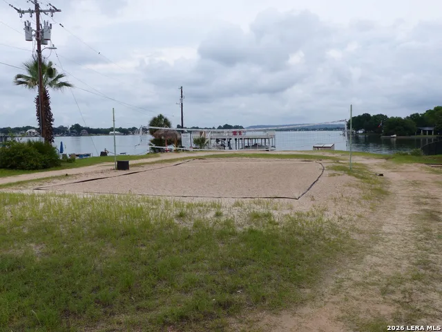 604 HIGHCREST DR #225 Granite Shoals, TX 78654