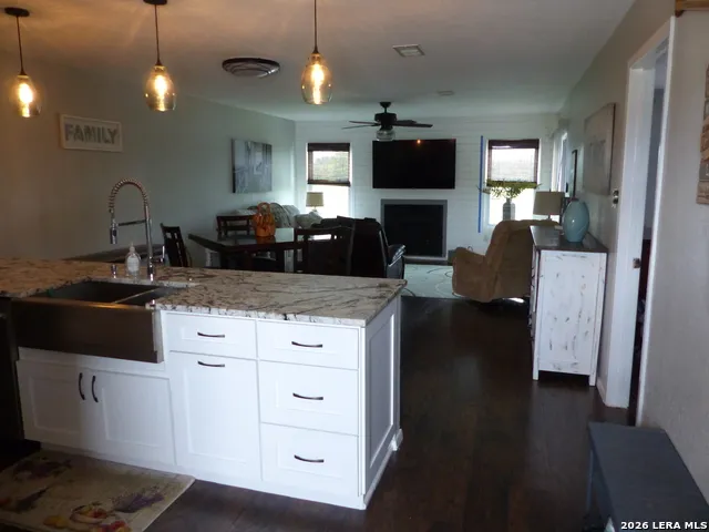 604 HIGHCREST DR #225 Granite Shoals, TX 78654