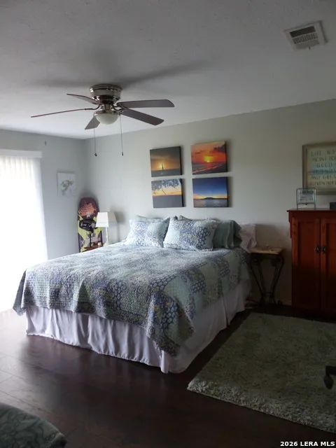 604 HIGHCREST DR #225 Granite Shoals, TX 78654