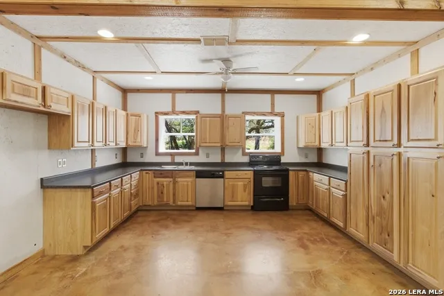 170 Bootlegger Kerrville, TX 78028
