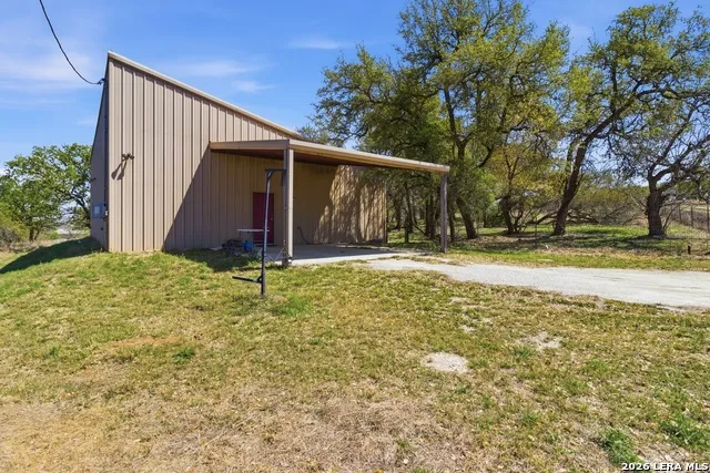 170 Bootlegger Kerrville, TX 78028
