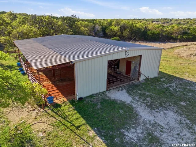 170 Bootlegger Kerrville, TX 78028