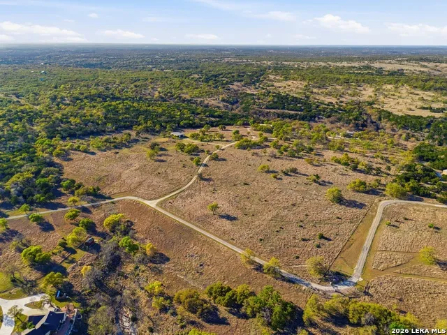 170 Bootlegger Kerrville, TX 78028