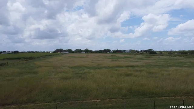 902 Graytown Road St Hedwig, TX 78152