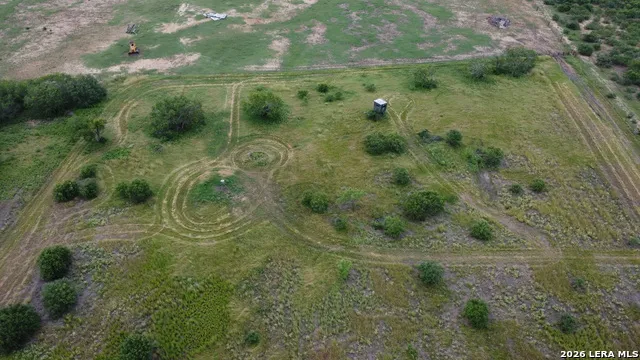 902 Graytown Road St Hedwig, TX 78152