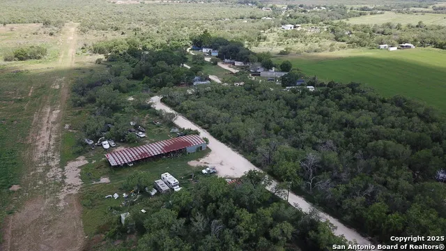 12022 donop San Antonio, TX 78223