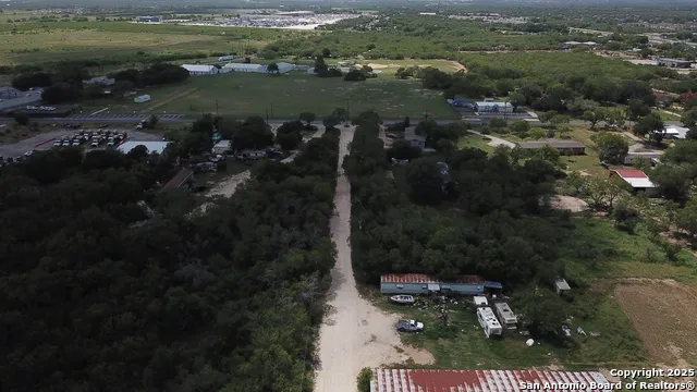 12022 donop San Antonio, TX 78223