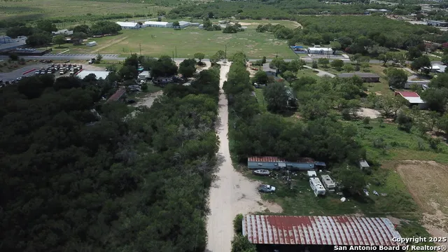 12022 donop San Antonio, TX 78223