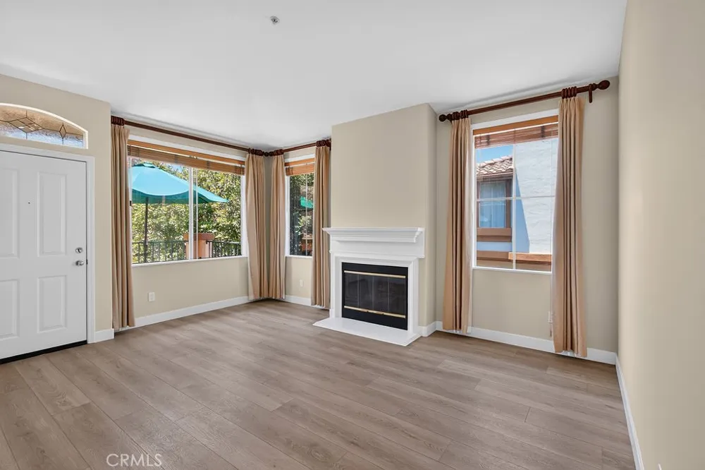 2600 Ladrillo Aisle Irvine, CA 92606
