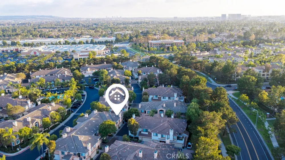 2600 Ladrillo Aisle Irvine, CA 92606