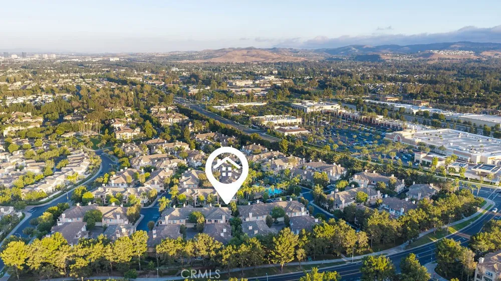 2600 Ladrillo Aisle Irvine, CA 92606