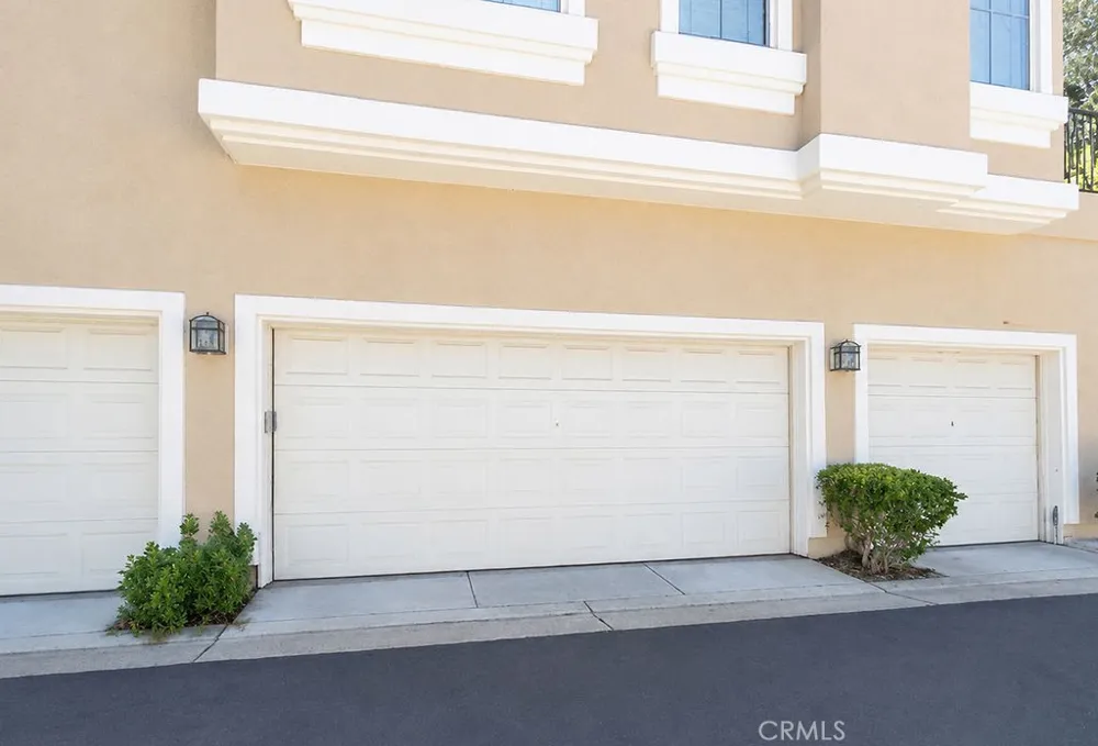 2600 Ladrillo Aisle Irvine, CA 92606
