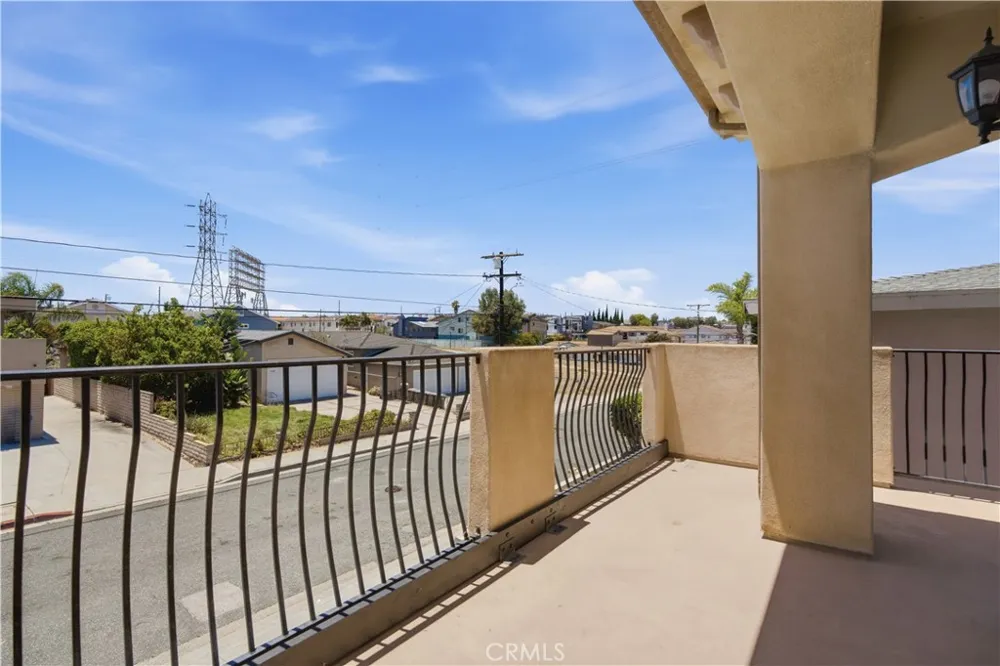 2515 Carnegie Lane #A Redondo Beach, CA 90278