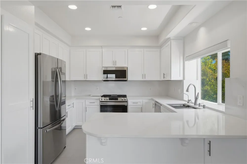 2515 Carnegie Lane #A Redondo Beach, CA 90278