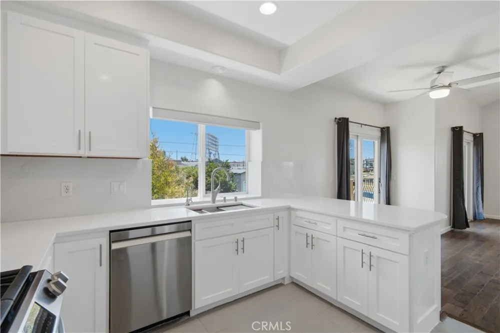 2515 Carnegie Lane #A Redondo Beach, CA 90278
