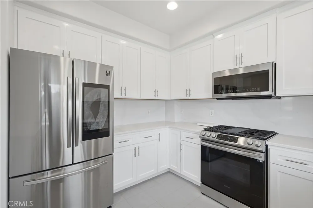 2515 Carnegie Lane #A Redondo Beach, CA 90278