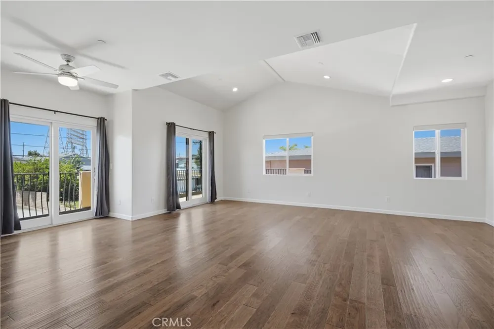2515 Carnegie Lane #A Redondo Beach, CA 90278