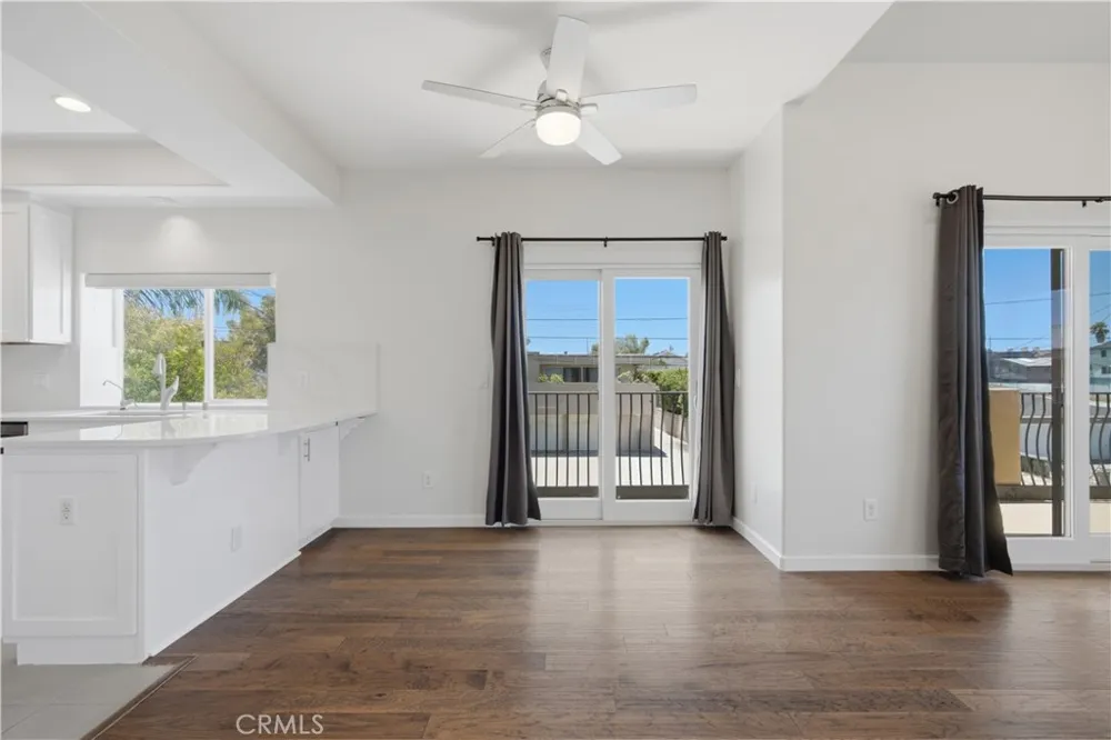 2515 Carnegie Lane #A Redondo Beach, CA 90278