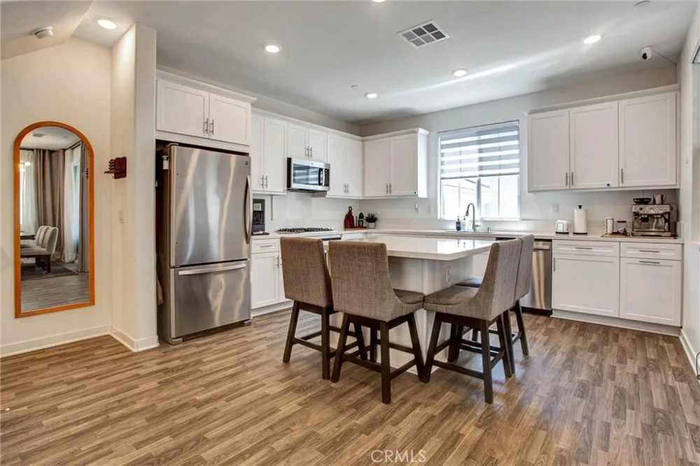 3273 S Cantona Paseo Ontario, CA 91762