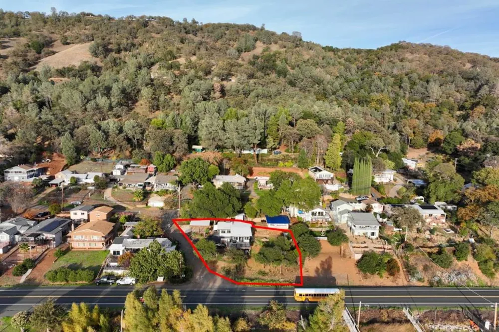20 Mary Street Glenhaven, CA 95443