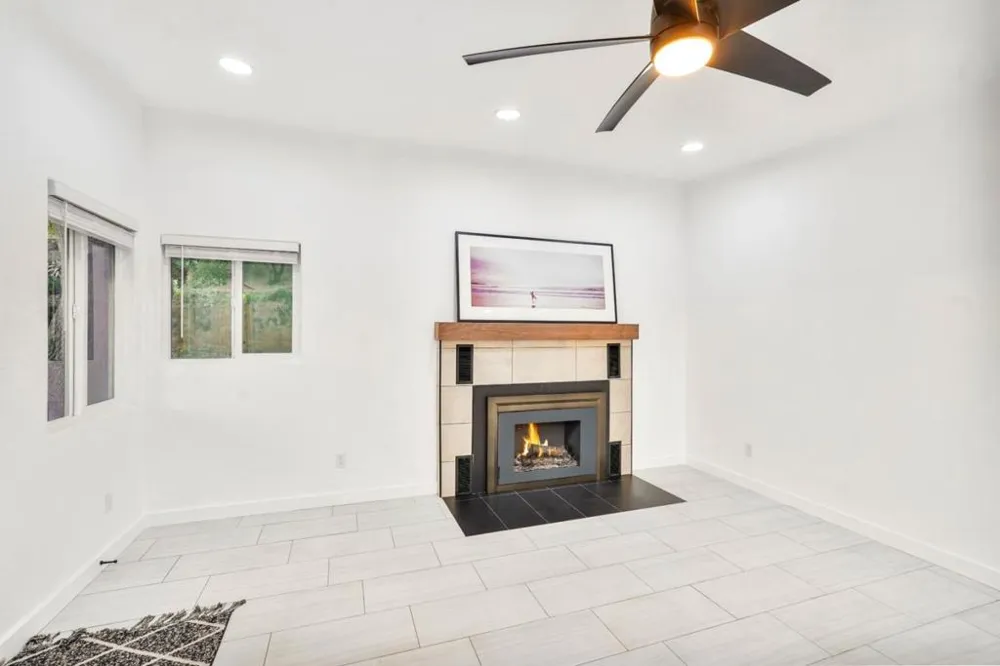 20 Mary Street Glenhaven, CA 95443