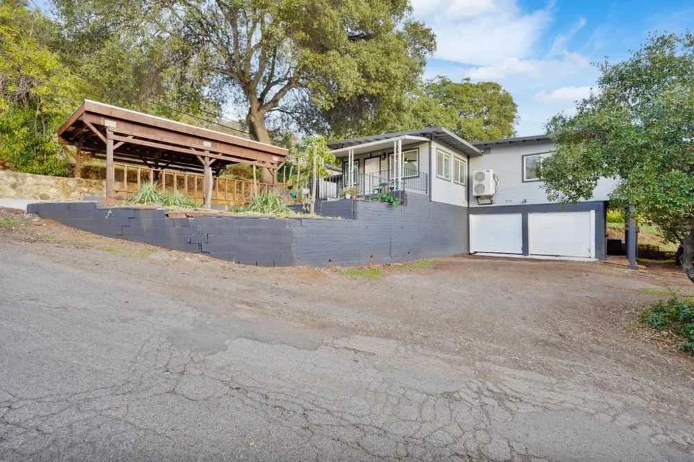 20 Mary Street Glenhaven, CA 95443